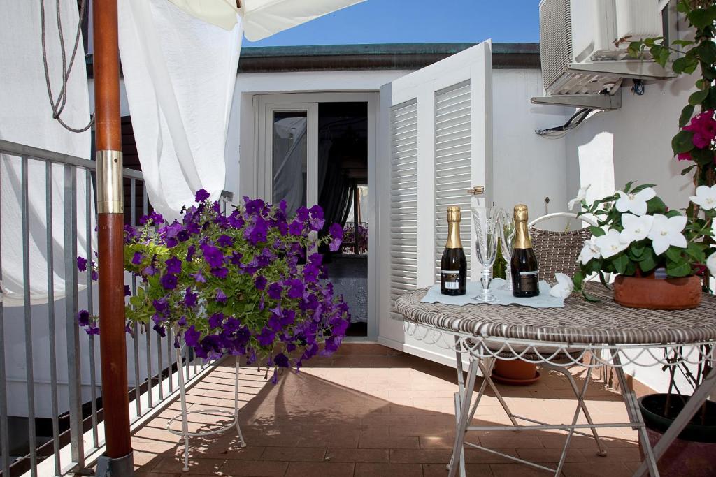Hotel La Petite Maison Viareggio Cameră foto